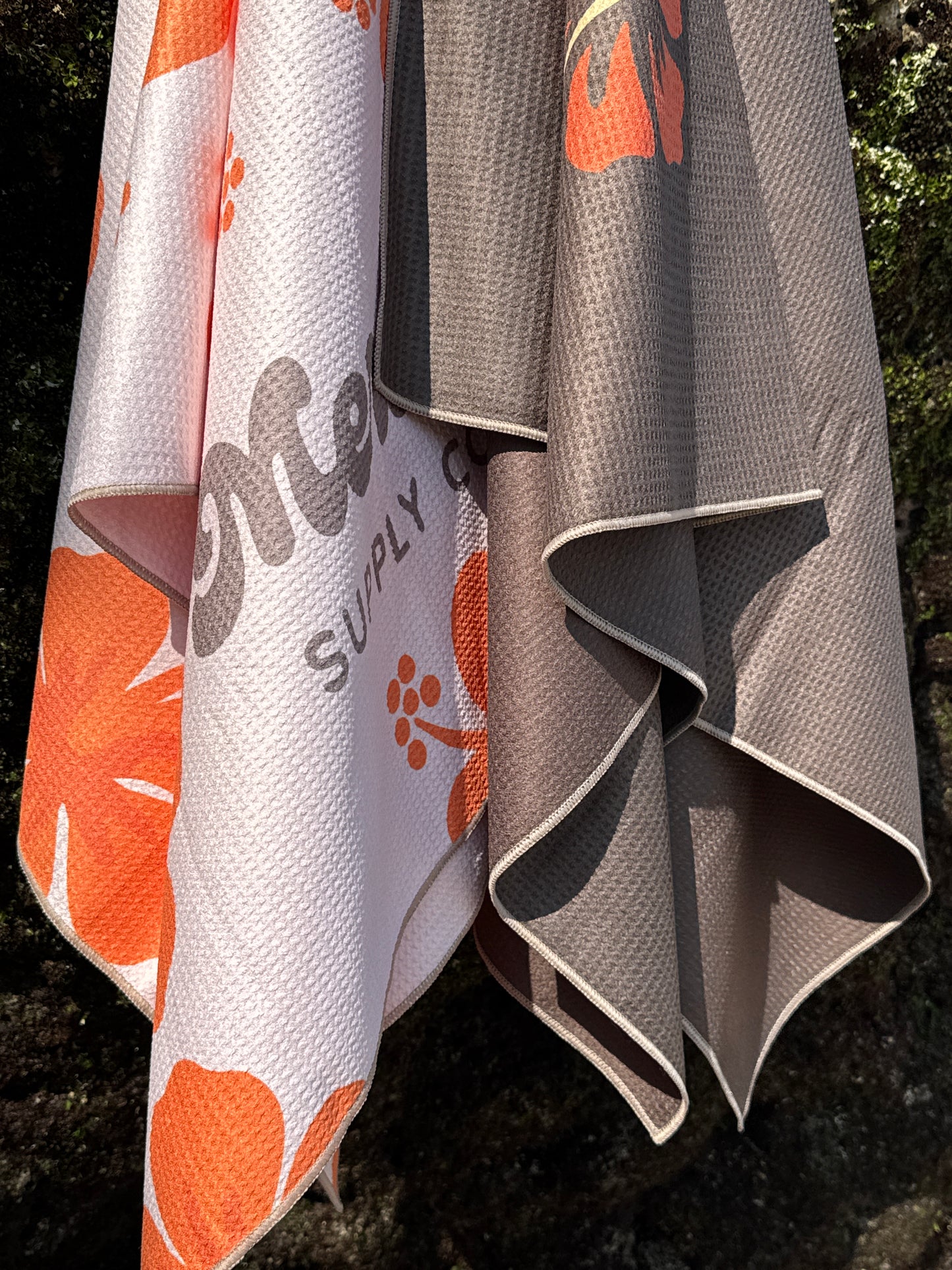 Pulau Towel in Sunset Bloom